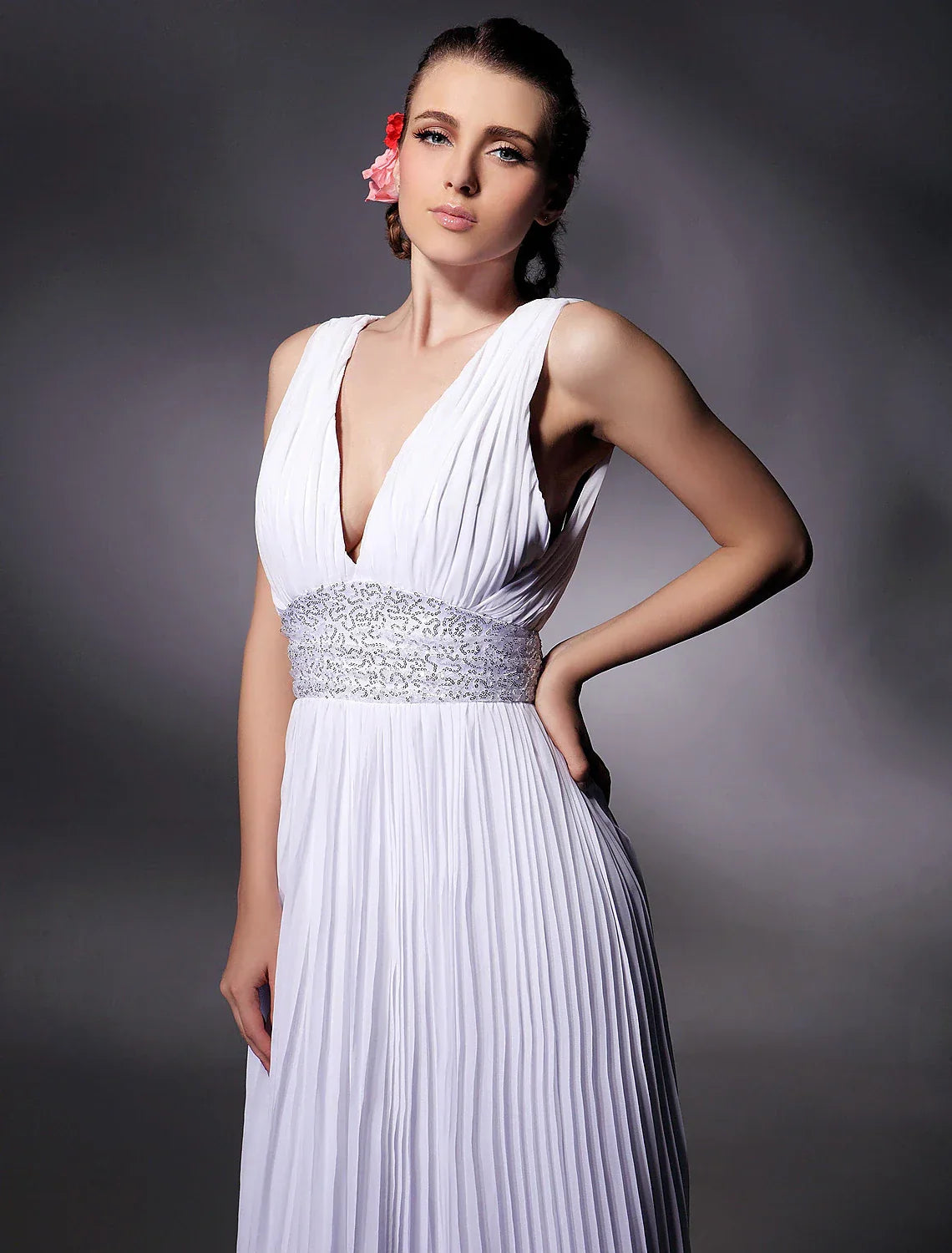 Sheath / Column Celebrity Style Dress Prom Floor Length Sleeveless Plunging Neck with Beading Draping