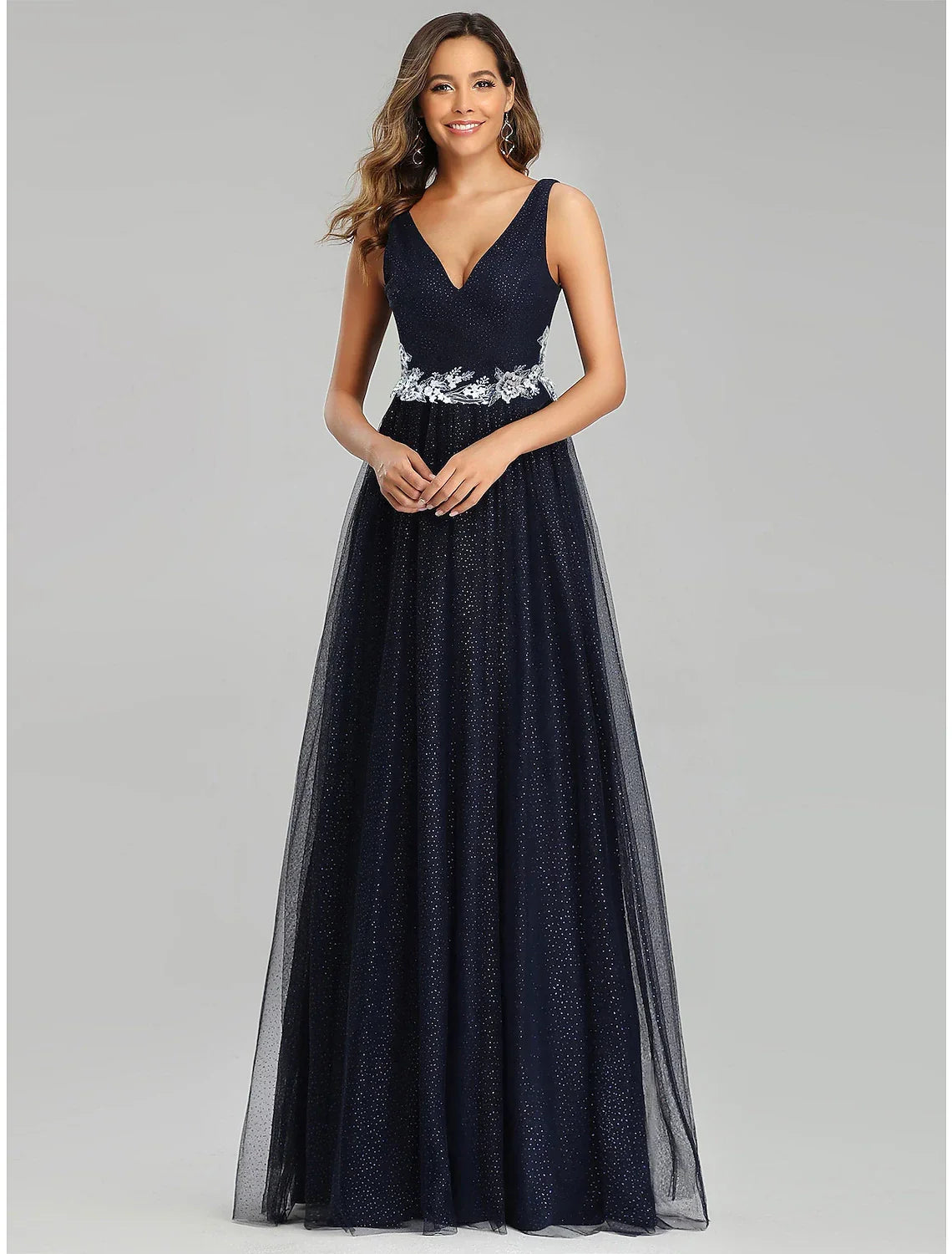 Empire Dress Wedding Guest Floor Length Sleeveless V Neck with Appliques