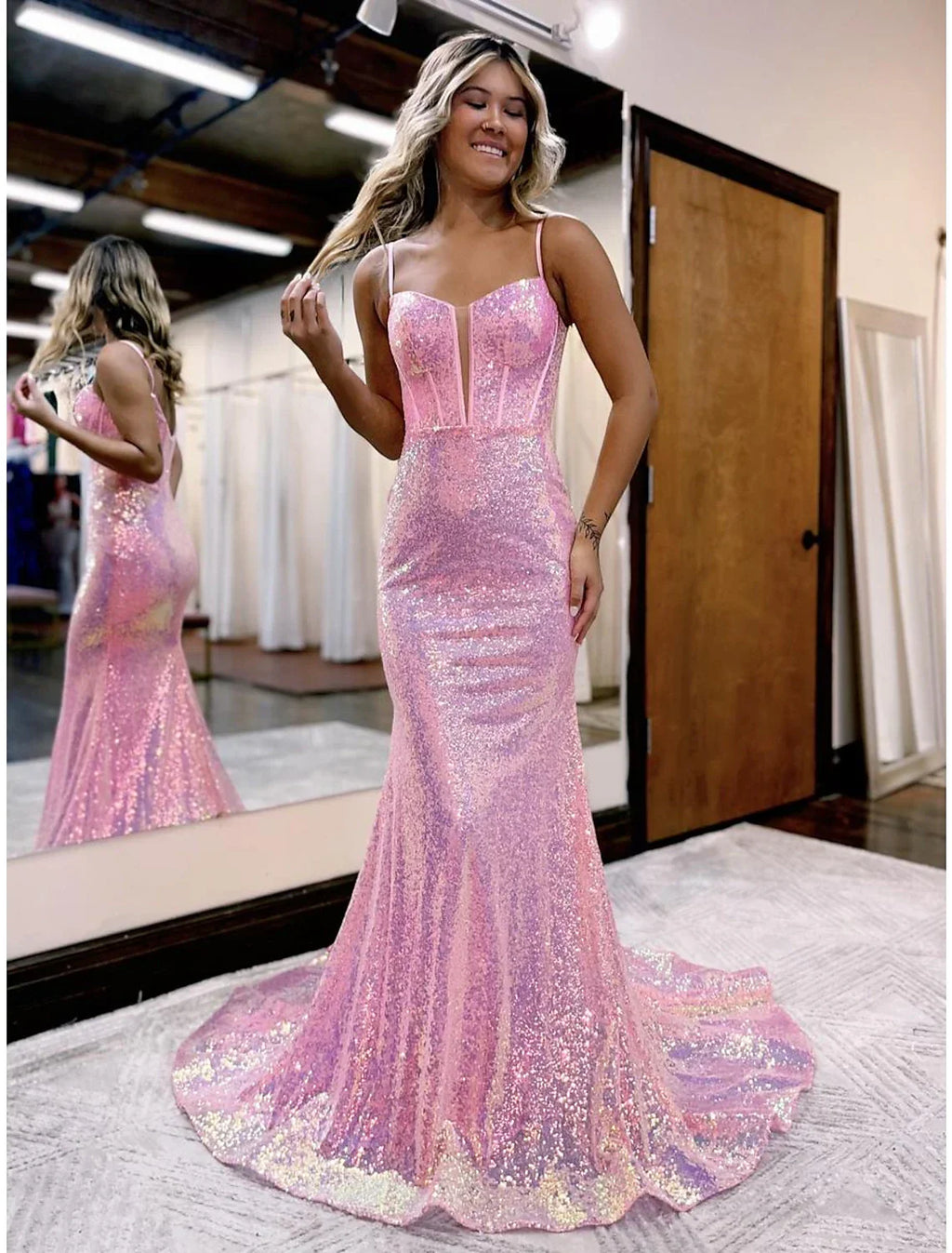 Mermaid / Trumpet Prom Dresses Sparkle & Shine Dress Formal Court Train Sleeveless Spaghetti Strap V Back
