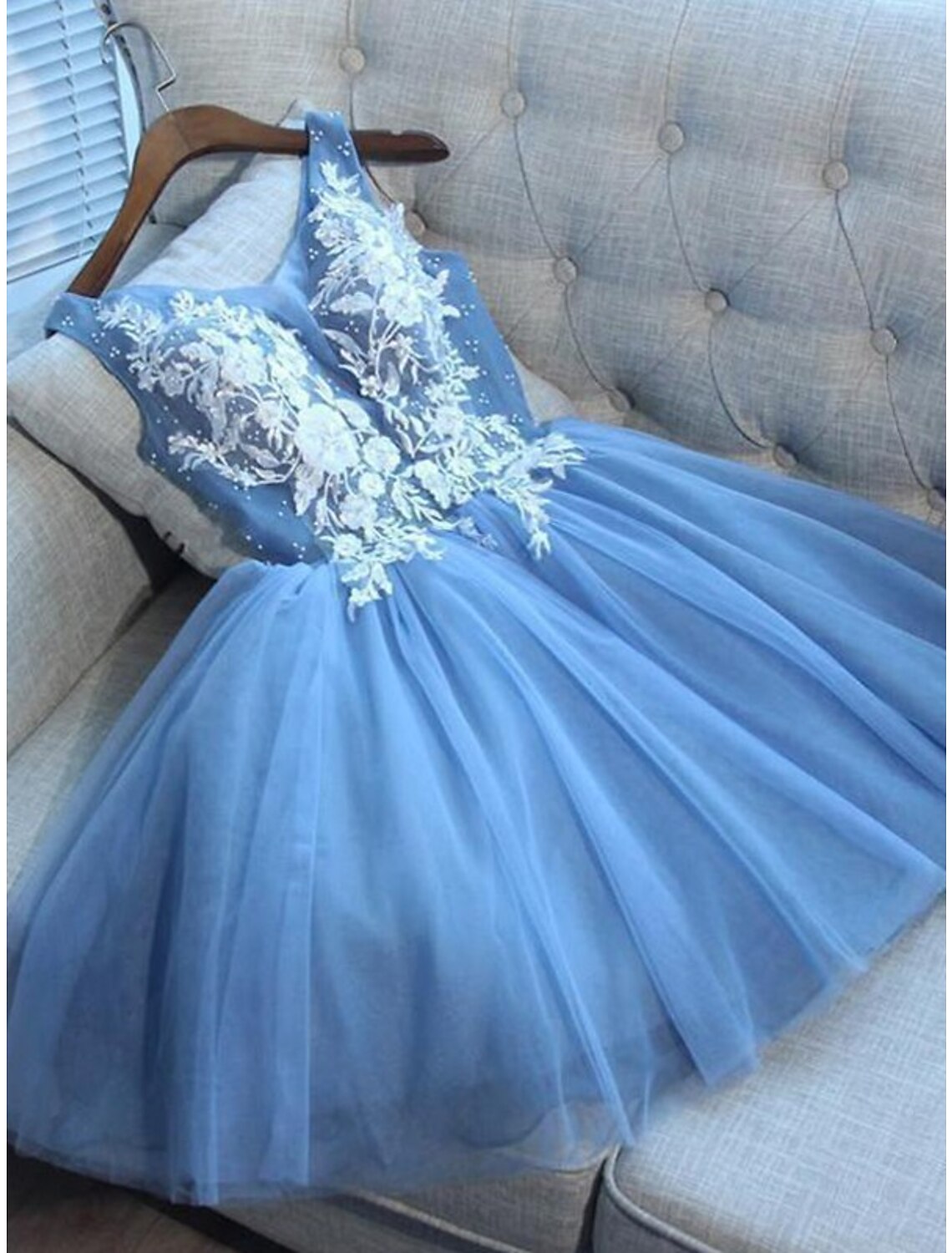 Homecoming Dresses Color Block Dress Graduation Sweet 16 Short / Mini Sleeveless V Neck with Appliques
