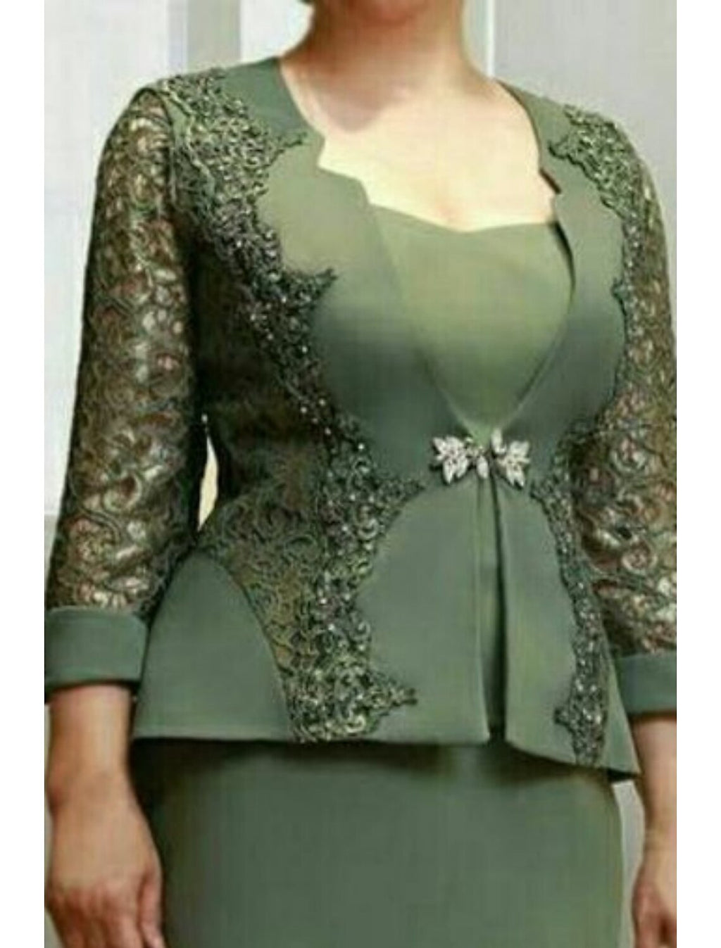 Two Piece Mother of the Bride Dress Wedding Guest Church Party Elegant Scoop Neck Knee Length Fabric Long Sleeve with Crystal Brooch
