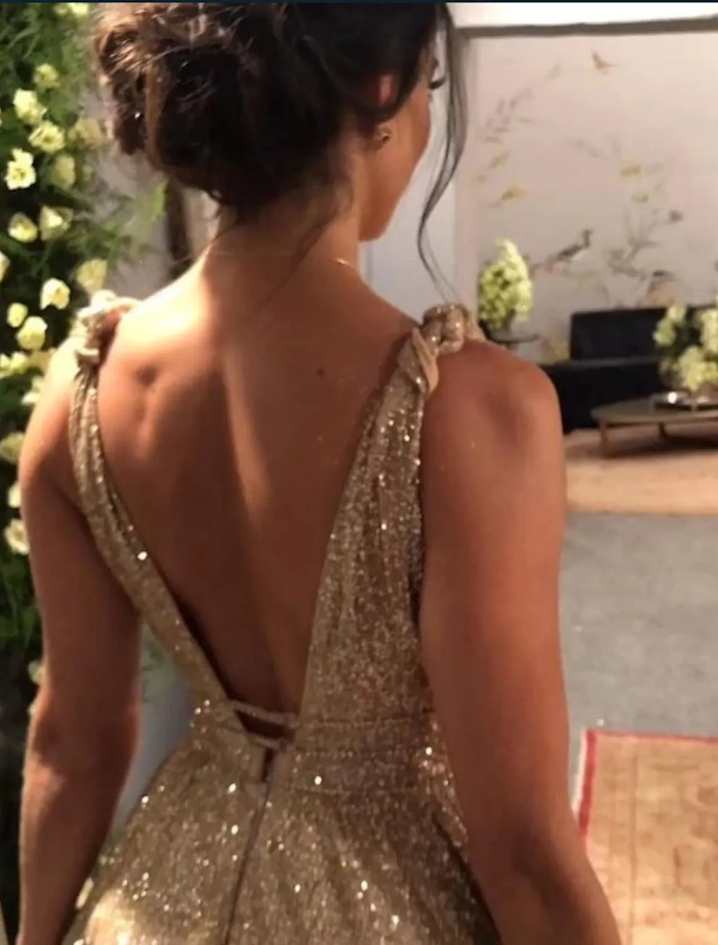 Luxurious Dress Strap Backless