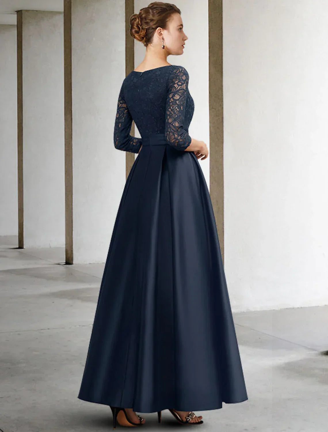Mother of the Bride Dress Plus Size Elegant V Neck Length Sleeve