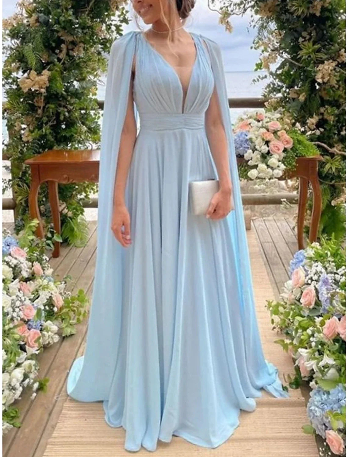 Sheath / Column Mother of the Bride Dress Wedding Guest Party Elegant V Neck Court Train Sleeveless with Pleats Fall
