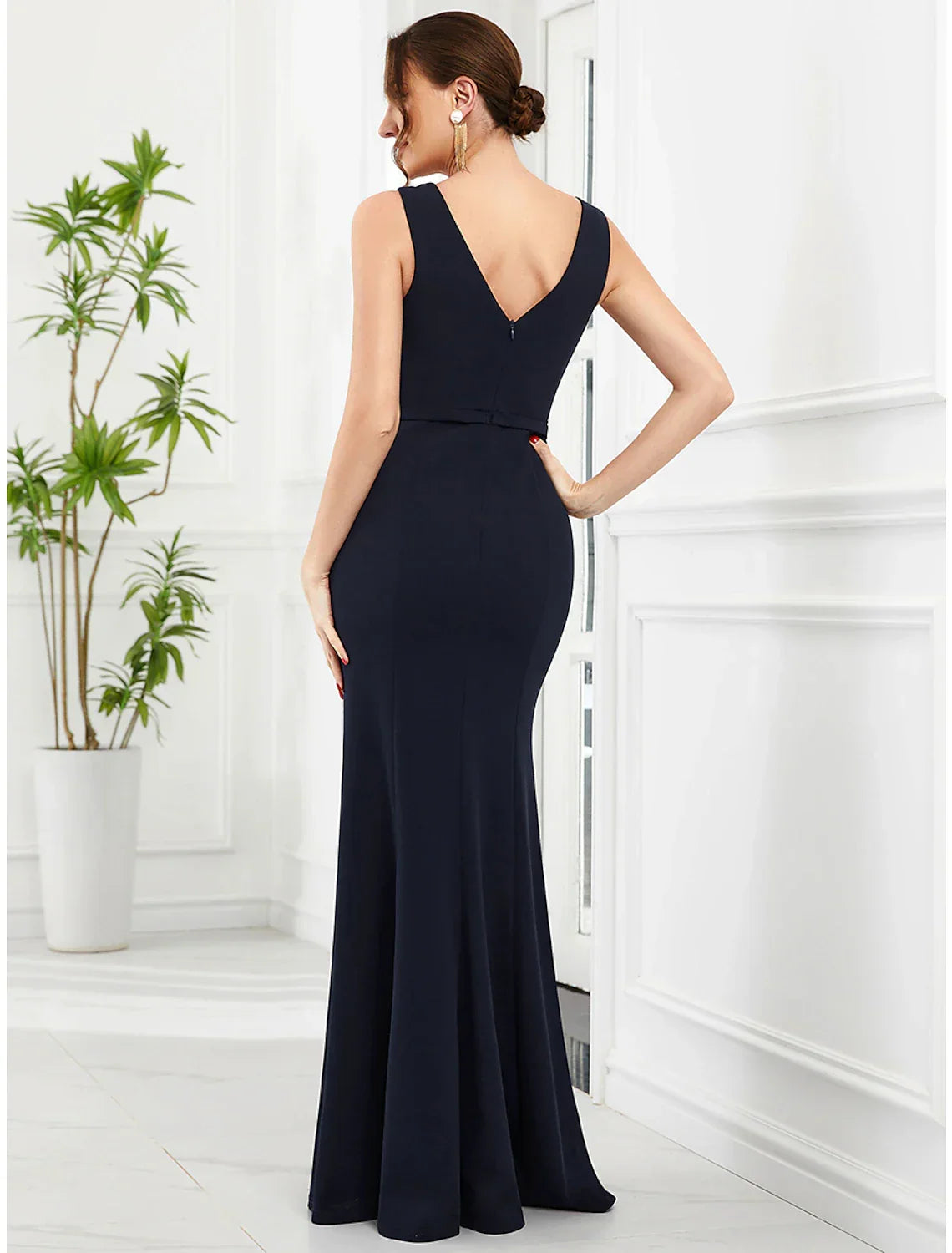 Mermaid / Trumpet Evening Gown Glittering Dress Prom Wedding Party Floor Length Sleeveless V Neck with Belt