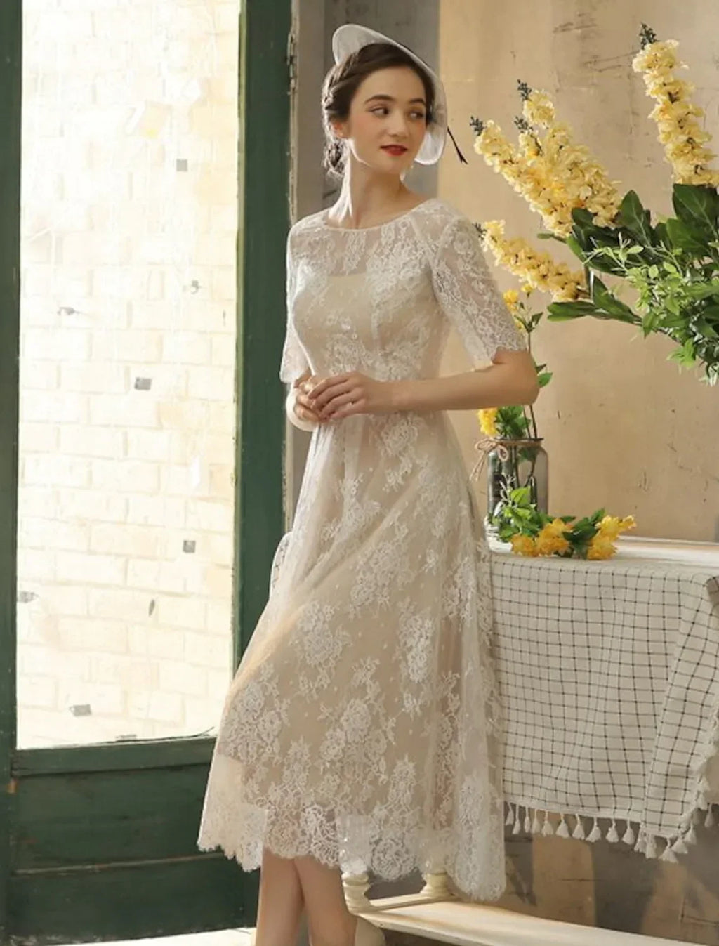 White Bridal Little Dresses Wedding Dresses A-Line Half Sleeve With Sash Ribbon Appliques