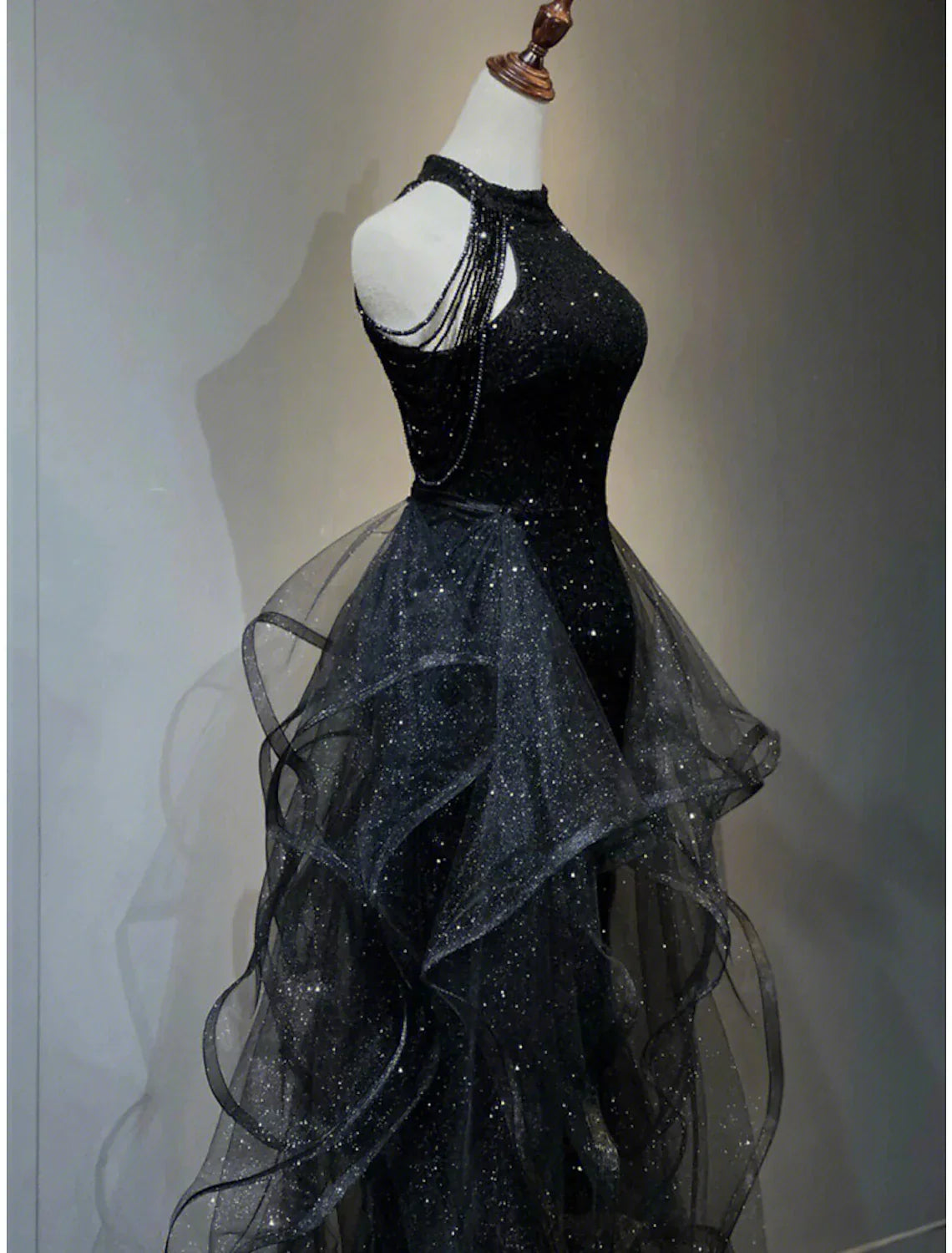 Black Prom Dress Plus Size Vintage Dress Wedding Party Birthday Sweep / Brush Train Sleeveless Halter Neck Wednesday Addams Family with Crystals Ruffles