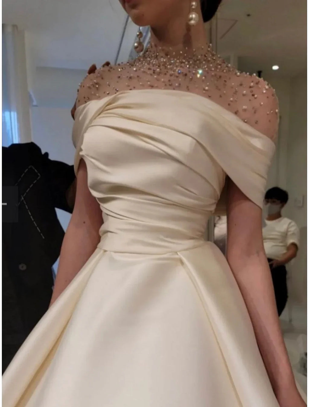 Green Evening Gown Elegant Dress Formal Christmas Red Dress Floor Length Short Sleeve Illusion Neck with Ruched Beading