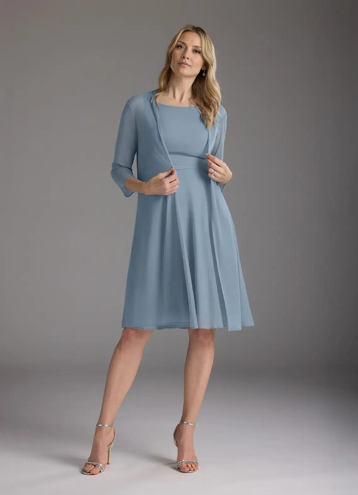 Graceful Elegant Dusty Blue Chiffon A-Line Knee-Length Mother of the Bride Dress