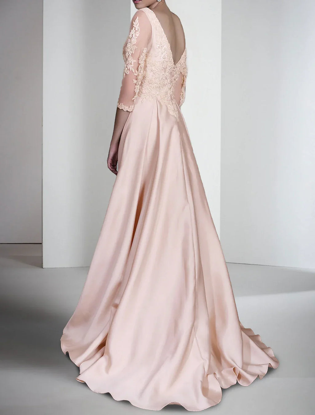 Sheath / Column Mother of the Bride Dress Formal Wedding Guest Elegant V Neck Sweep / Brush Train Half Sleeve with Appliques