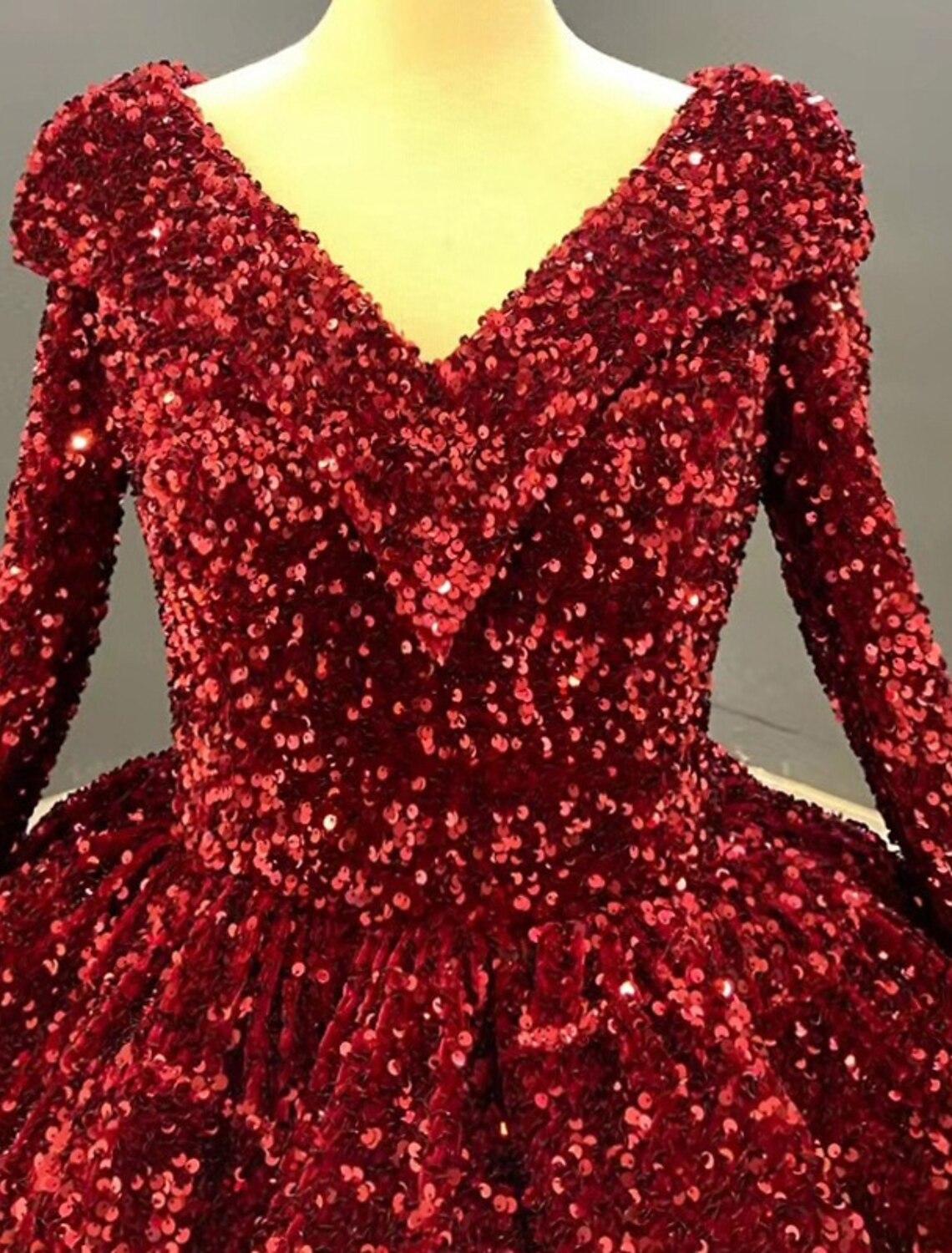 Ball Gown Prom Dresses Luxurious Dress Quinceanera Prom Floor Length Long Sleeve V Neck with Pleats