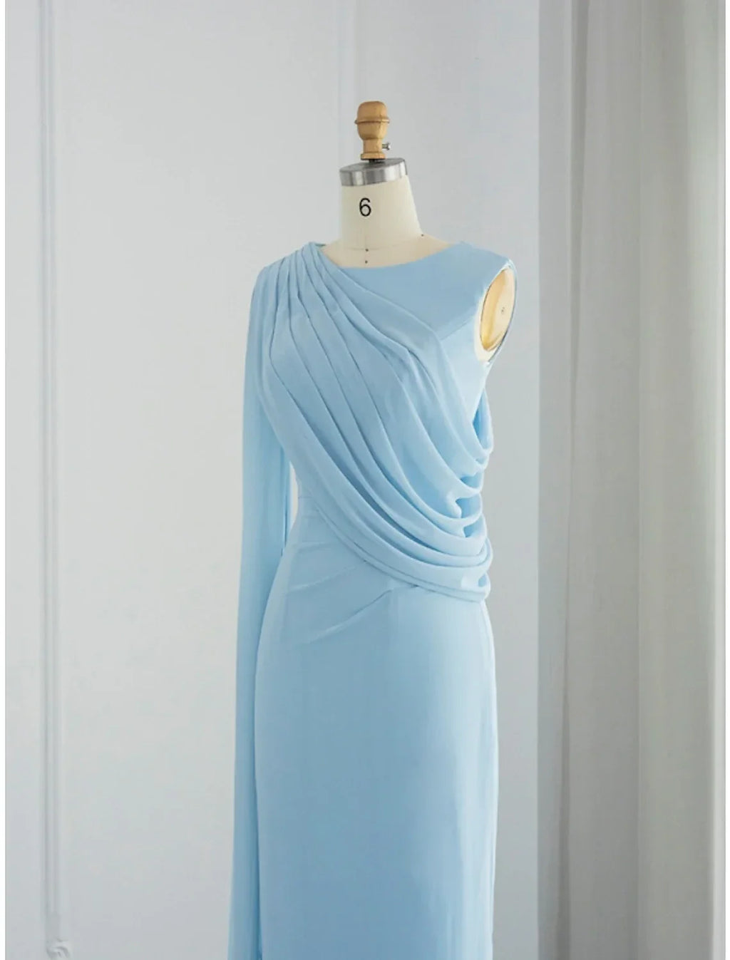Sheath / Column Evening Gown Elegant Dress Formal Fall Sweep / Brush Train Sleeveless Cowl Neck with Feather Ruched Slit