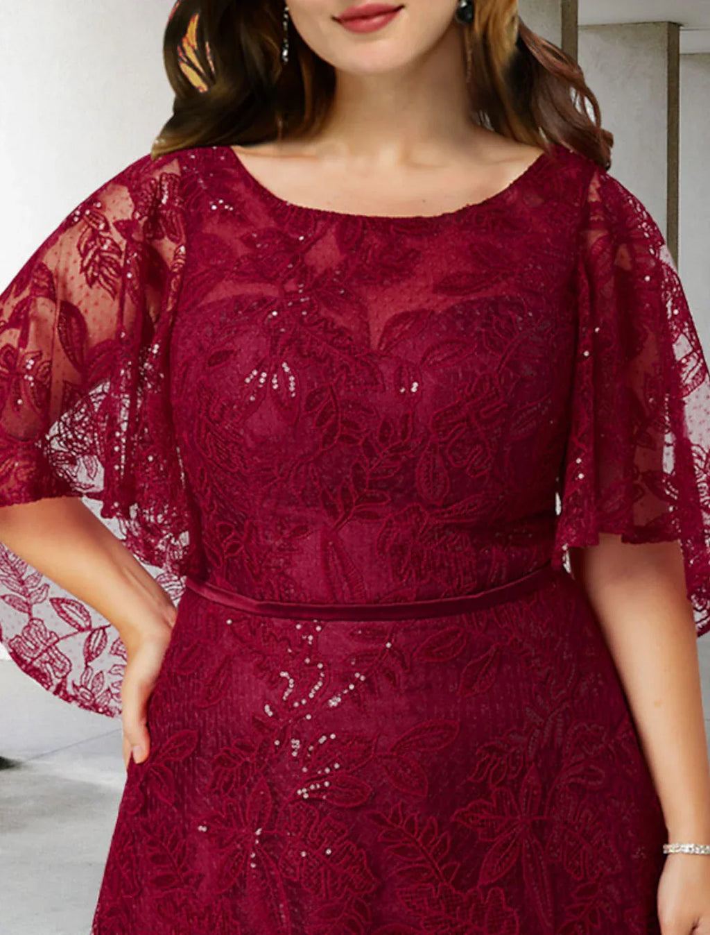Mother of the Bride Dress Plus Size Hide Belly Elegant Jewel Neck Floor Length Half Sleeve No with Appliques