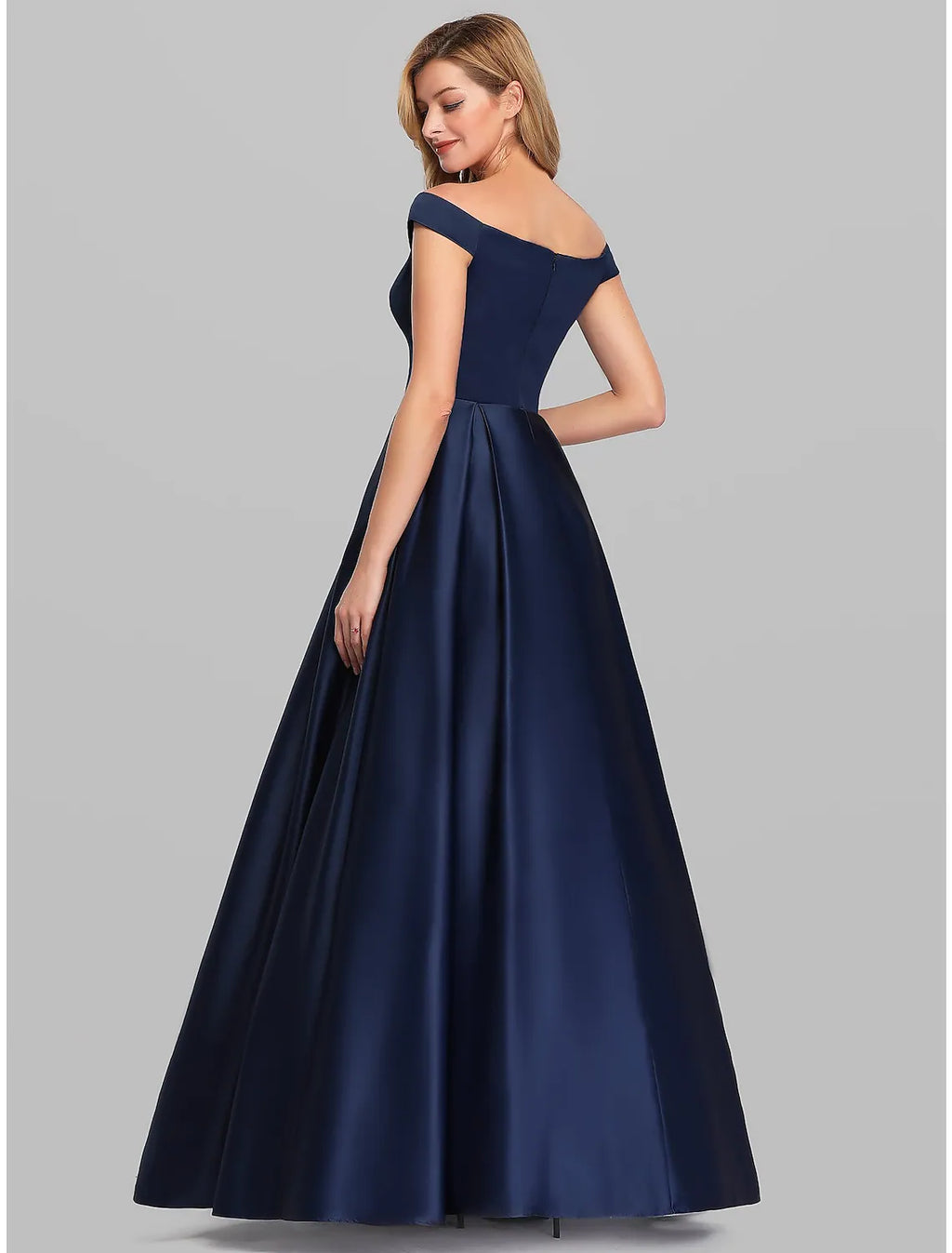 Evening Gown Elegant Luxurious Dress Wedding Guest Floor Length Sleeveless Plunging Charmeuse with Ruched
