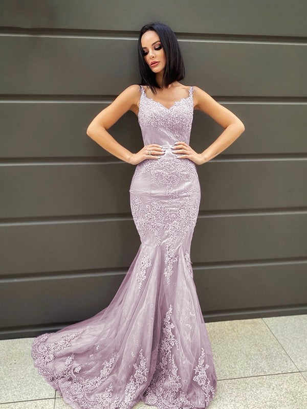 Trumpet/Mermaid Sleeveless Sweep/Brush Train Applique V-neck Dresses