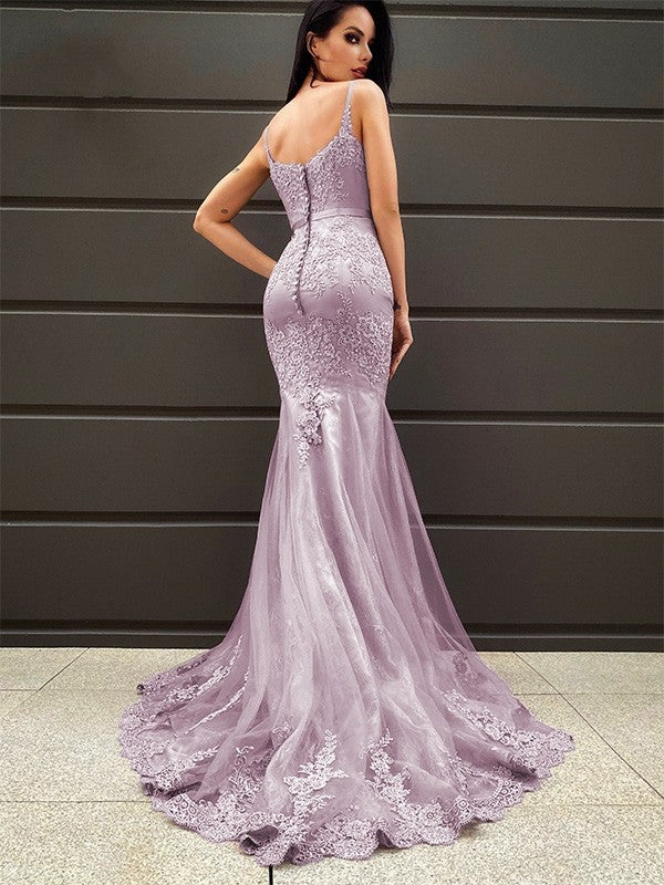 Trumpet/Mermaid Sleeveless Sweep/Brush Train Applique V-neck Dresses