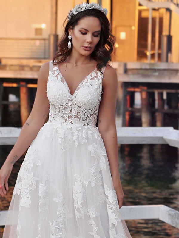 A-Line/Princess Sleeveless Applique V-neck Sweep/Brush Train Wedding Dresses
