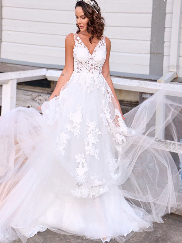 A-Line/Princess Sleeveless Applique V-neck Sweep/Brush Train Wedding Dresses