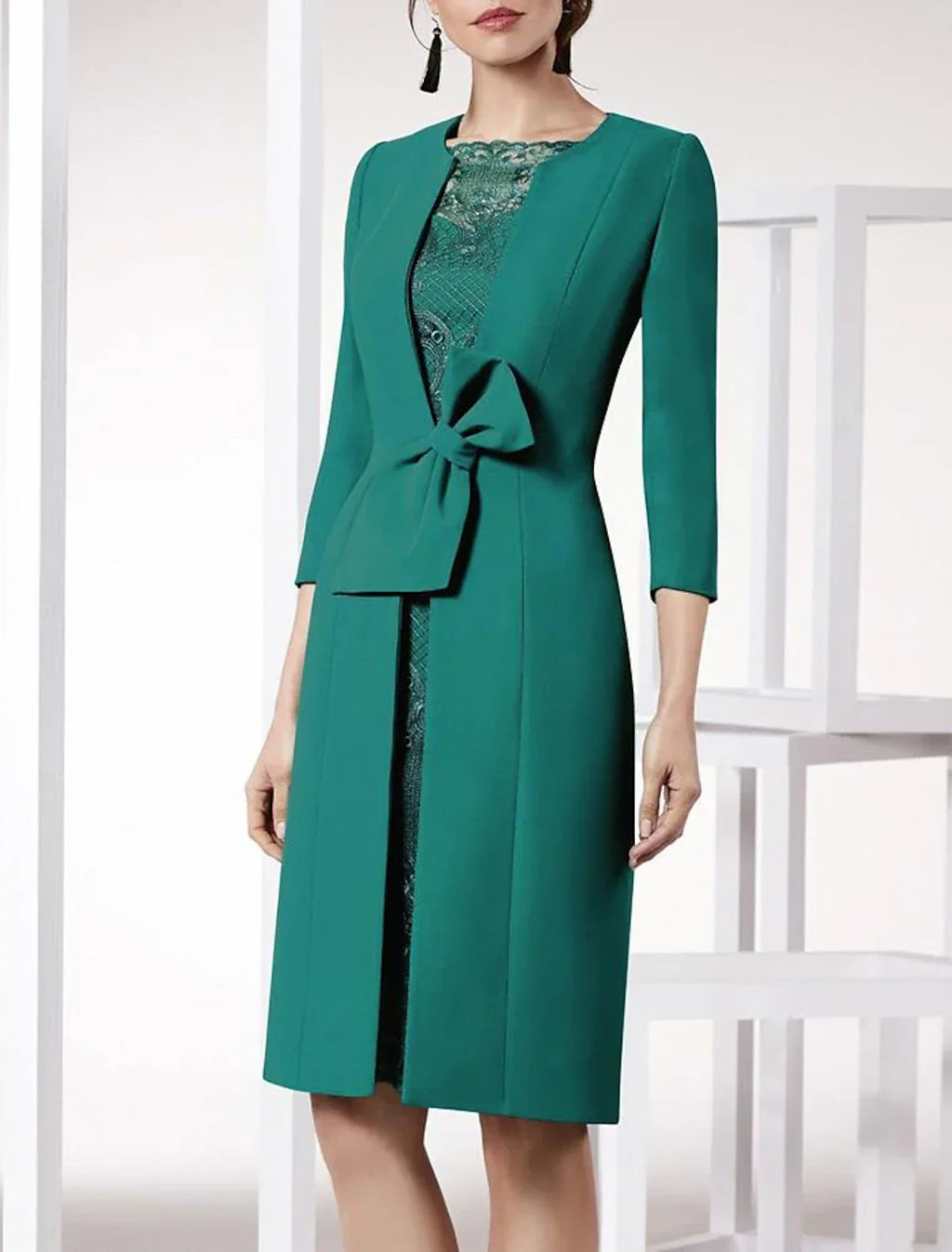 Two Piece Sheath / Column Mother of the Bride Dress Formal Wedding Guest Elegant Square Neck Knee Length 3/4 Length Sleeve with Bow(s) Appliques