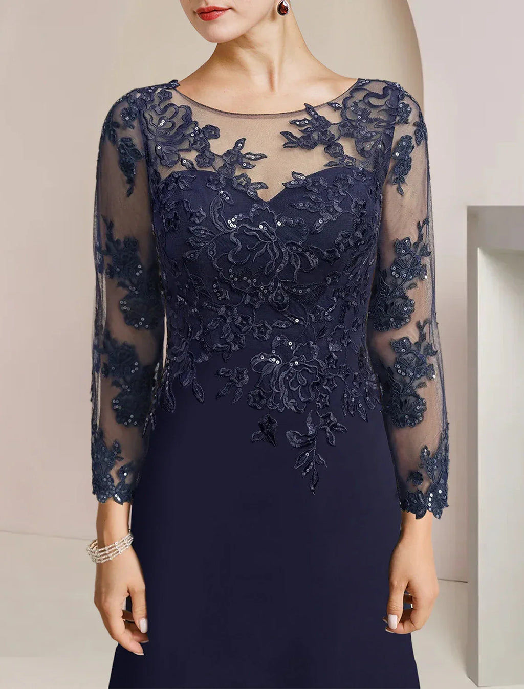 Mermaid / Trumpet Mother of the Bride Dress Formal Wedding Guest Party Elegant Scoop Neck Sweep / Brush Train Long Sleeve with Ruffles Appliques
