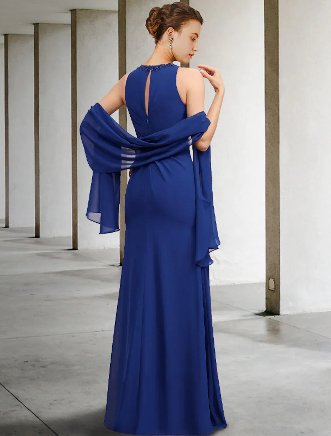 Two Piece A-Line Mother of the Bride Dress Plus Size Elegant Floor Length Sleeveless Shawls Pleats Beading