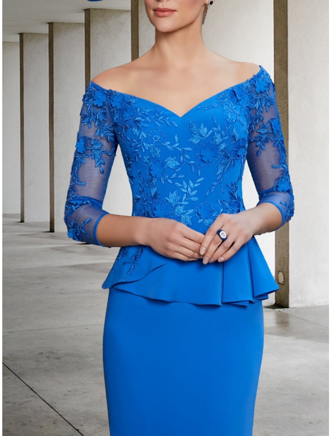 Mother of the Bride Dress Wedding Guest Elegant Petite Off Shoulder Knee Length 3/4 Length Sleeve with Appliques Ruching