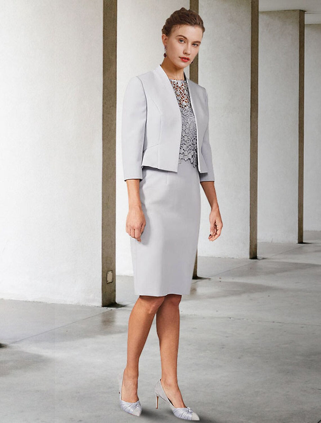 Two Piece Sheath / Column Mother of the Bride Dress Church Elegant Jewel Neck Knee Length Short Sleeve Short Jacket Dresses with Appliques