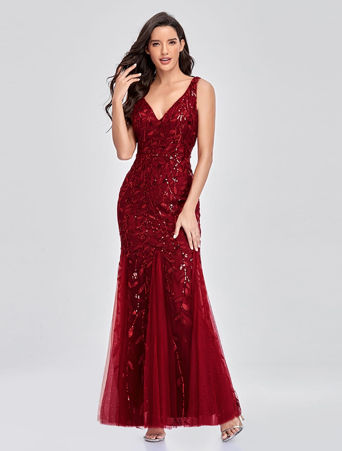 Party Wear Formal Evening Dress V Neck V Back Sleeveless Floor Length with Embroidery