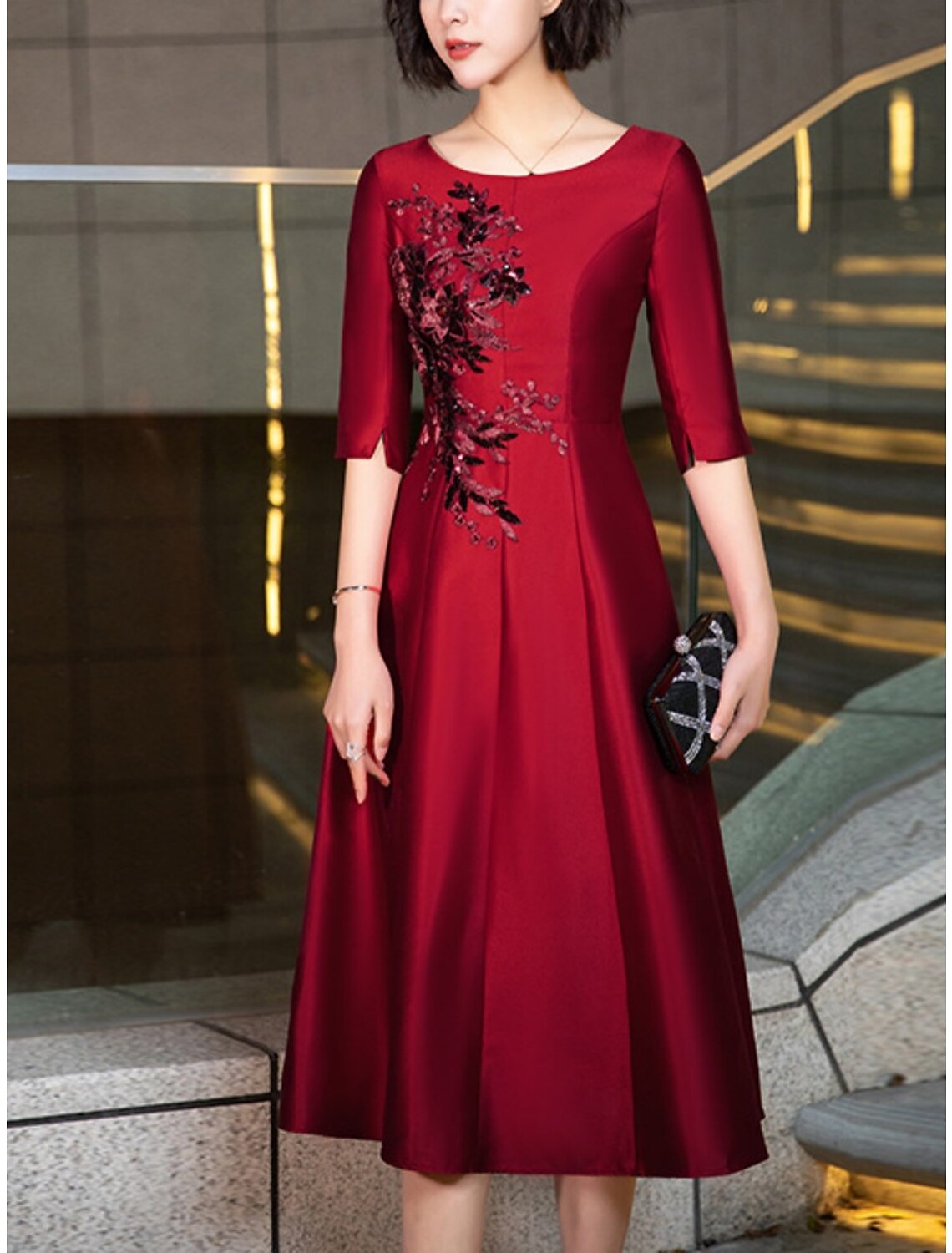 Mother of the Bride Dress Wedding Guest Vintage Elegant Petite Scoop Neck Tea Length Half Sleeve with Crystals Embroidery