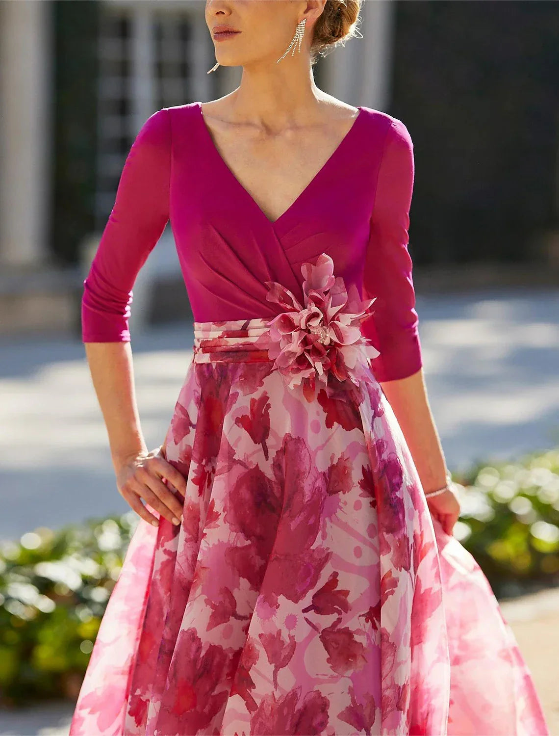Mother of the Bride Dress Formal Wedding Guest Elegant V Neck Floor Length 3/4 Length Sleeve with Flower
