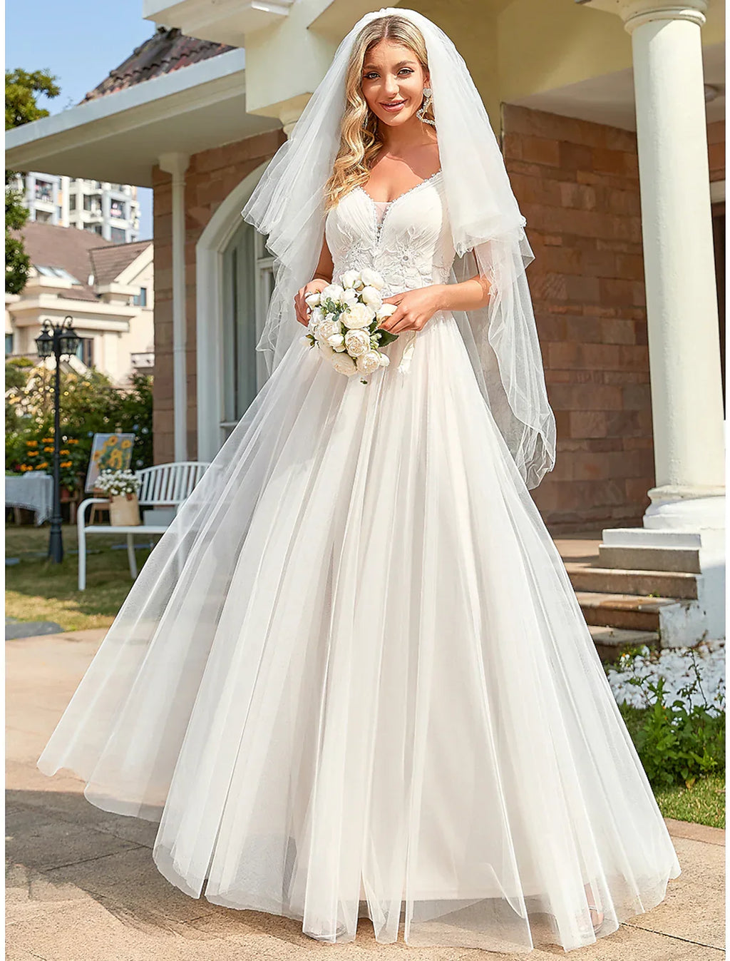 Beach Wedding Dresses Floor Length A-Line Sleeveless V Neck With Embroidery