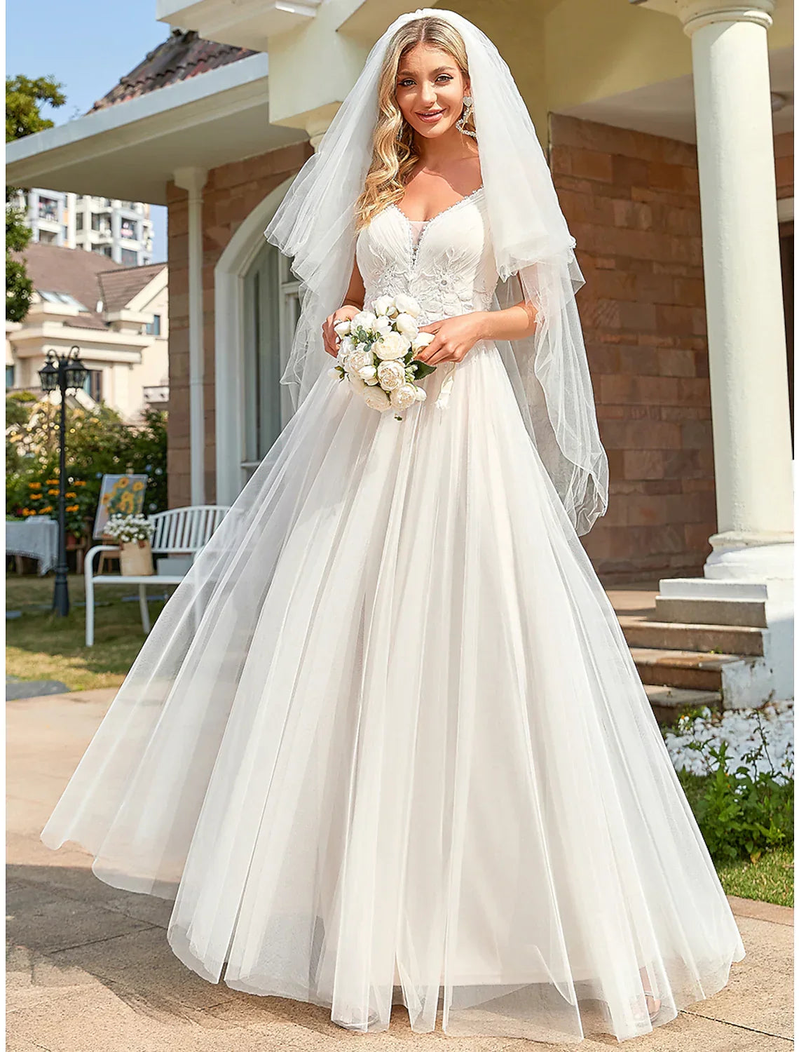 Beach Wedding Dresses Floor Length A-Line Sleeveless V Neck With Embroidery