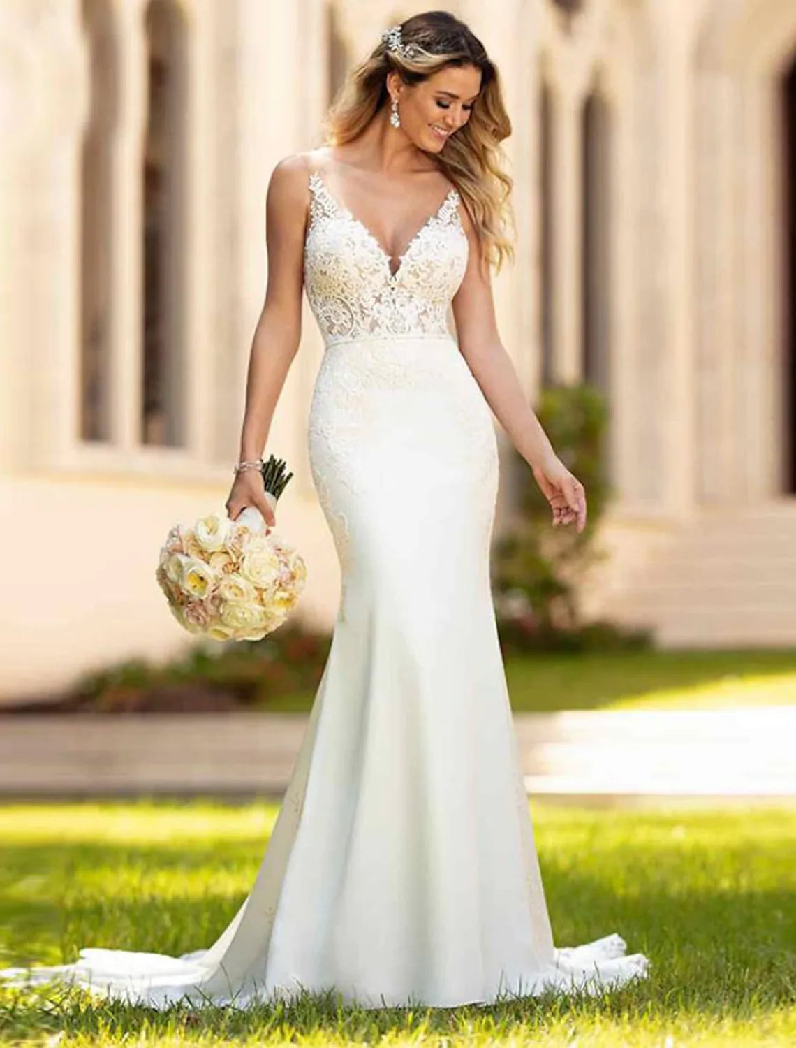 Engagement Open Back Sexy Wedding Dresses V Neck Appliques