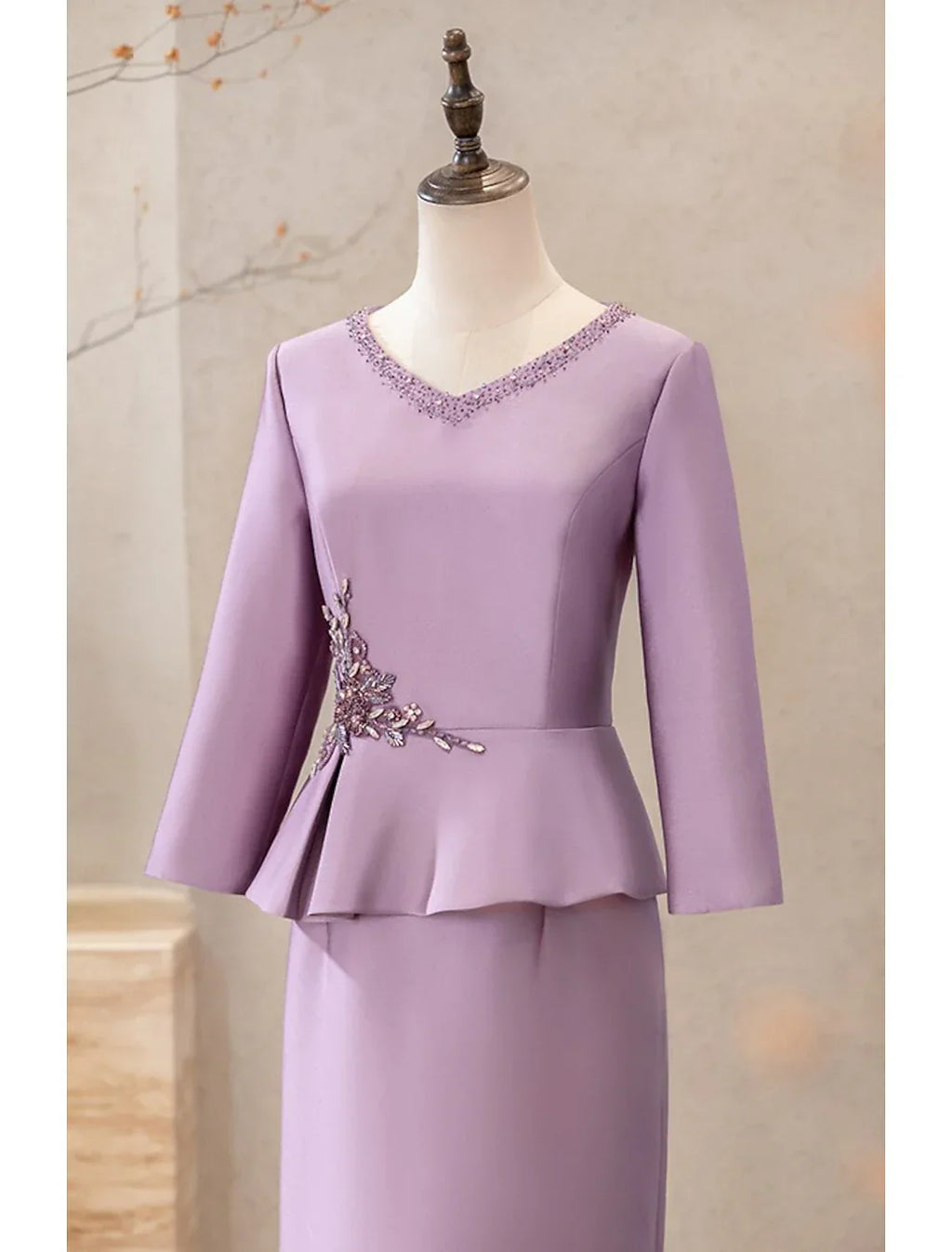 Two Piece Cocktail Dresses Elegant Dress Wedding Party Tea Length Long Sleeve V Neck with Appliques