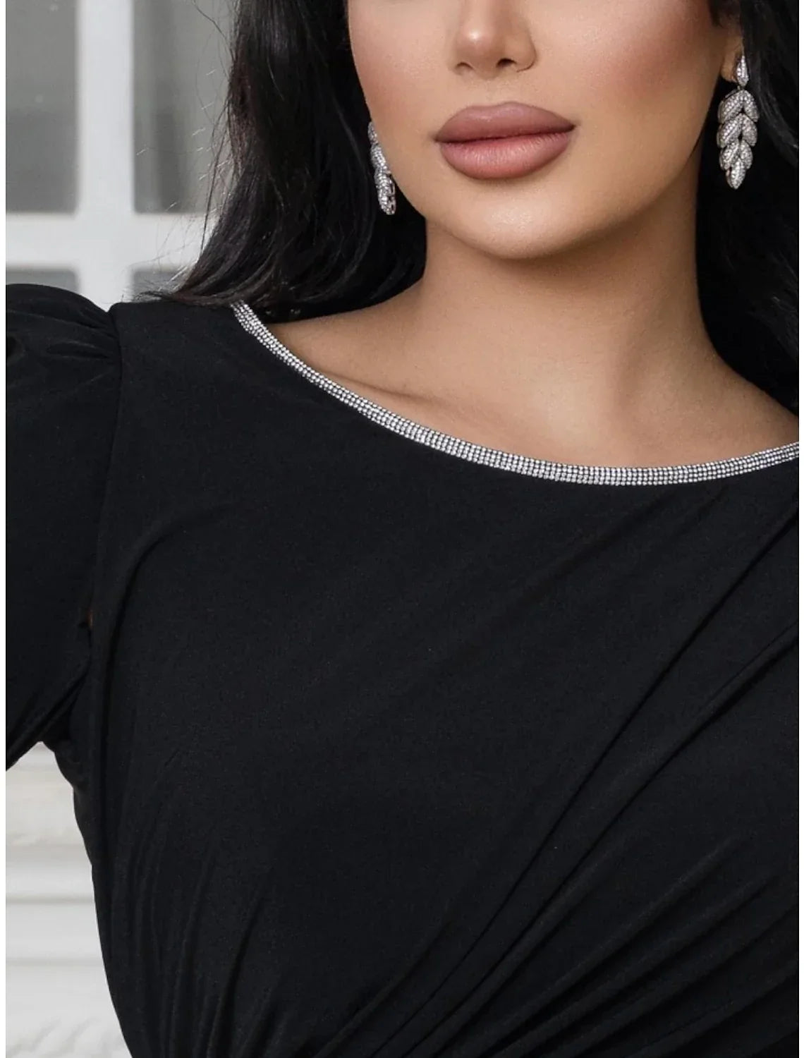 Black Evening Gown Elegant Dress Formal Sweep / Brush Train Dress Long Sleeve Scoop Neck Fabric with Pleats Ruched