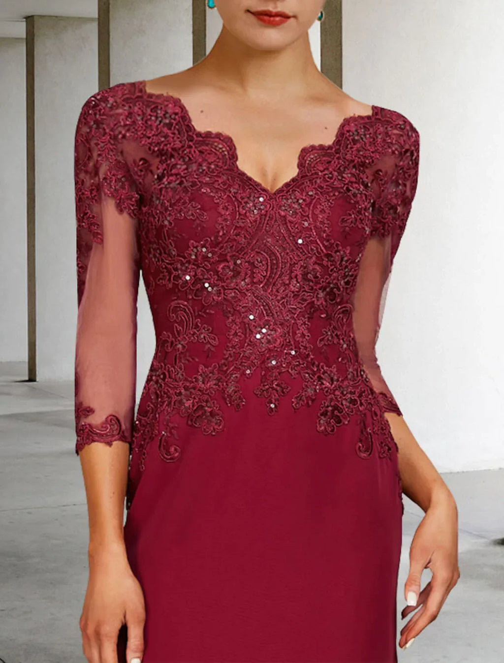 Mother of the Bride Dress Luxurious Elegant V Neck Length Sleeve with Appliques