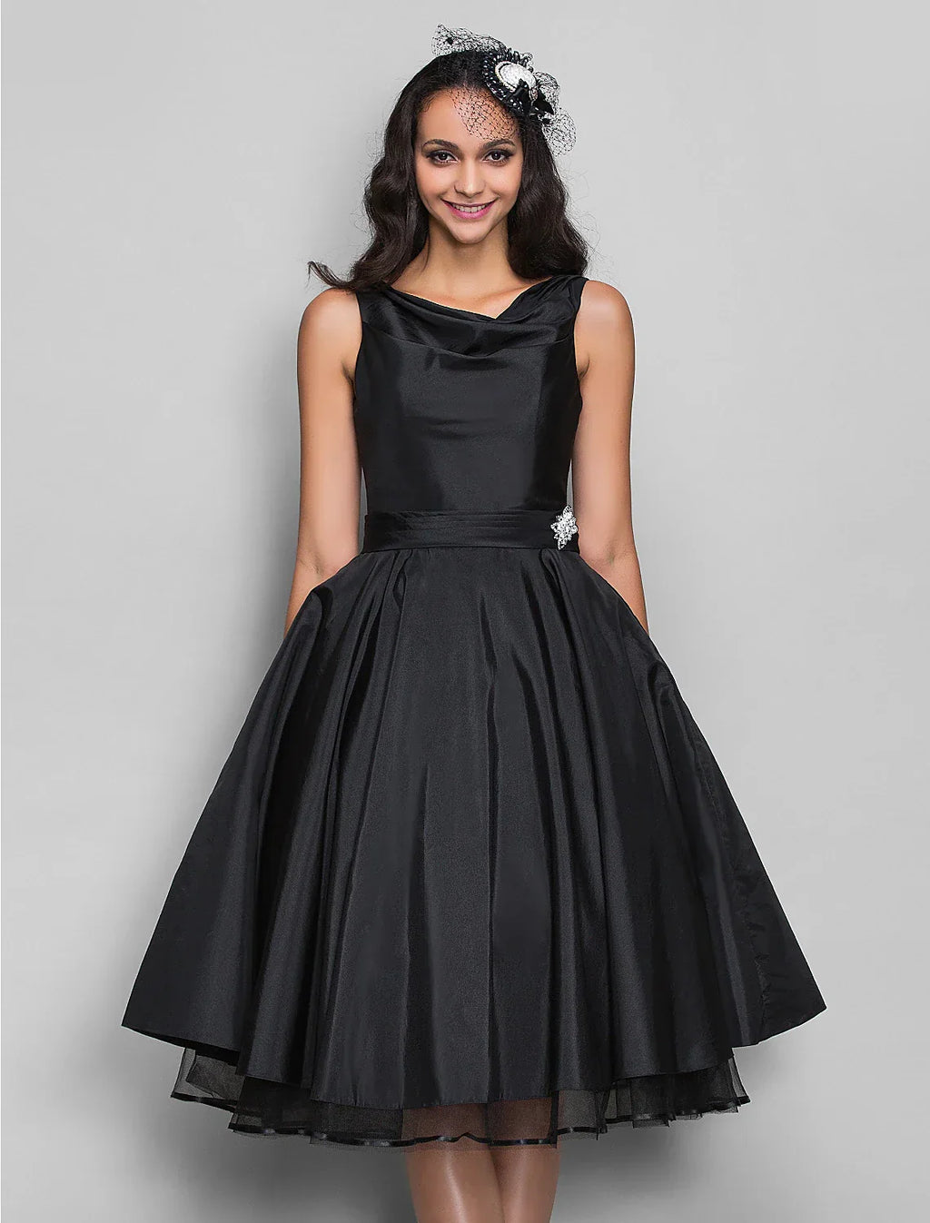 Cocktail Dresses Vintage Dress Halloween Wedding Guest Knee Length Sleeveless V Neck Taffeta with Pleats Crystals