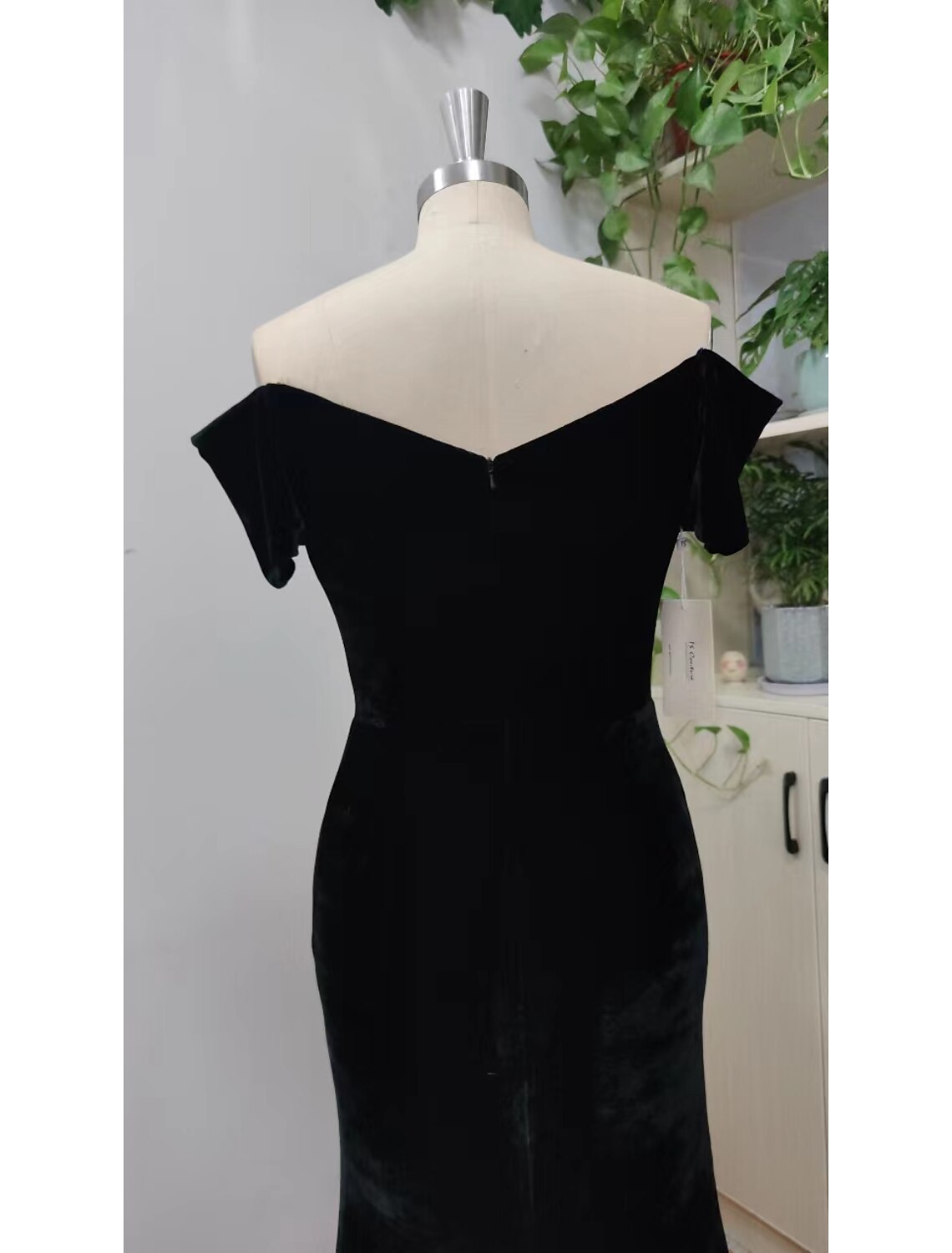 Mermaid / Trumpet Evening Gown Celebrity Style Dress Prom Sweep / Brush Train Short Sleeve V Neck with Sleek