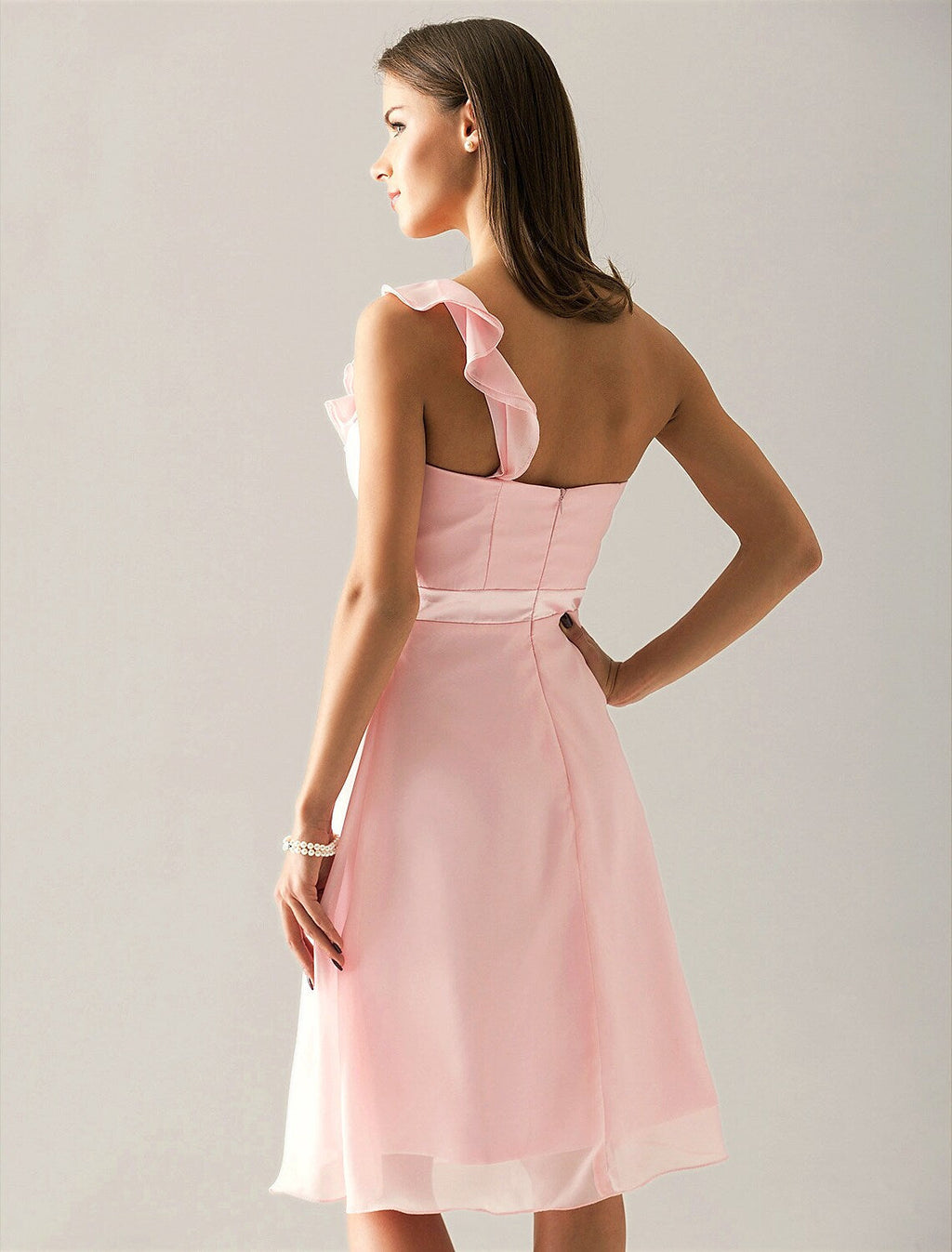 Bridesmaid Dress One Shoulder Sleeveless Elegant Knee Length with Side Draping