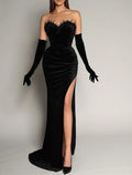 Black Mermaid / Trumpet Evening Gown Vintage Dress Formal Masquerade Sweep / Brush Train Sleeveless Strapless Dress with Ruched Slit