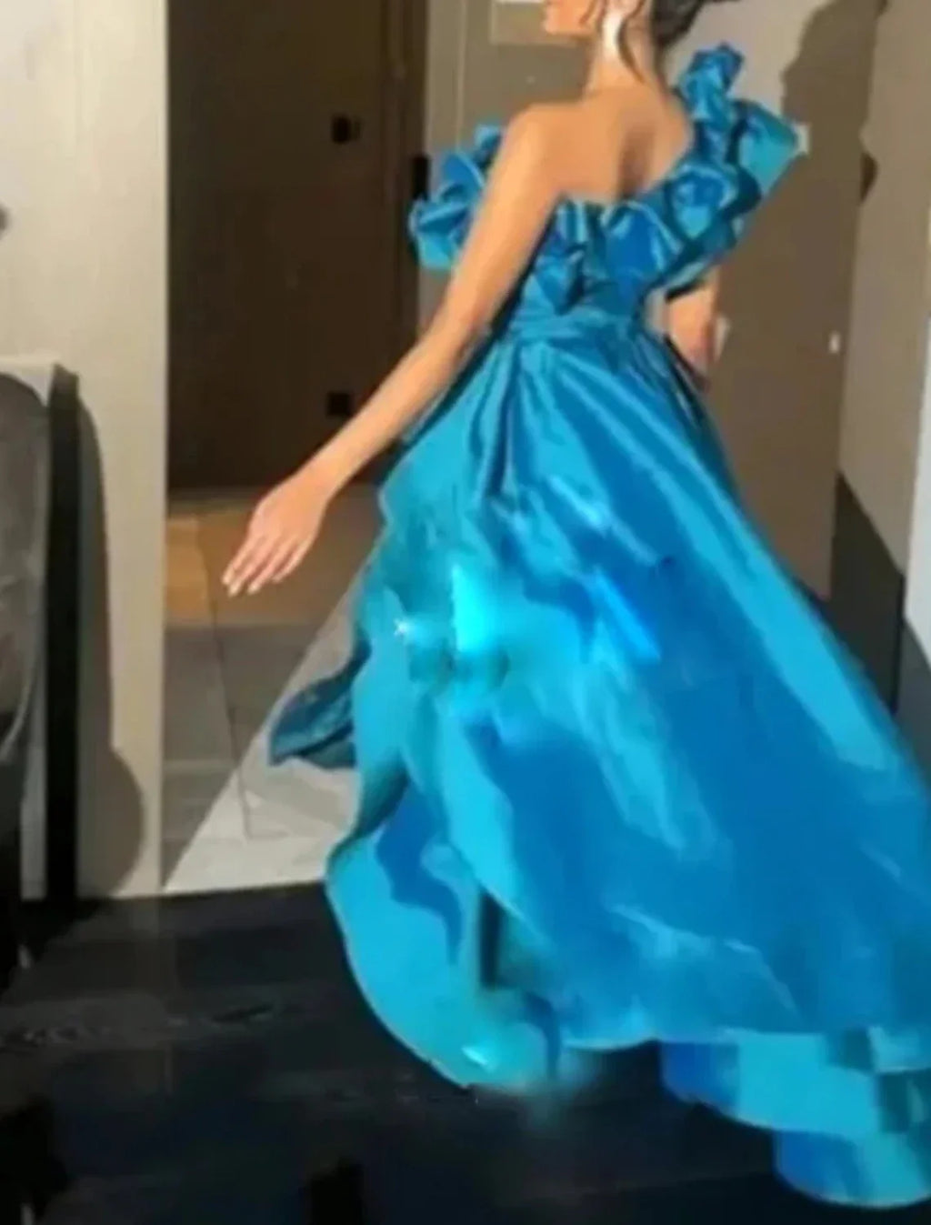 Green Evening Gown Elegant Dress Christmas Red Dress Formal Wedding Asymmetrical Sleeveless One Shoulder with Ruffles Slit