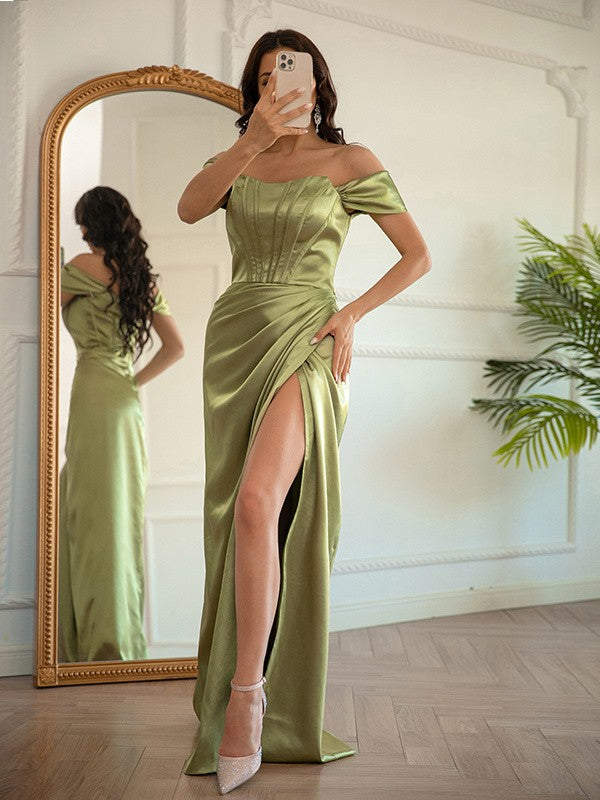Sheath/Column Elastic Woven Ruched Off-the-Shoulder Sleeveless Floor-Length Dresses