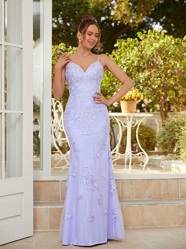 Sheath/Column Applique V-neck Sleeveless Floor-Length Dresses