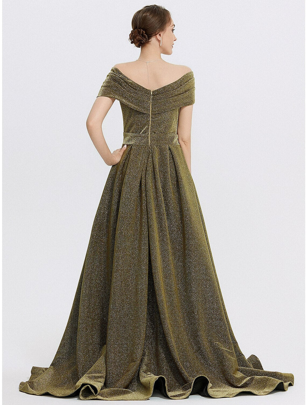 Evening Gown Elegant Dress Formal Sweep / Brush Train Sleeveless Sweetheart Charmeuse with Glitter Slit