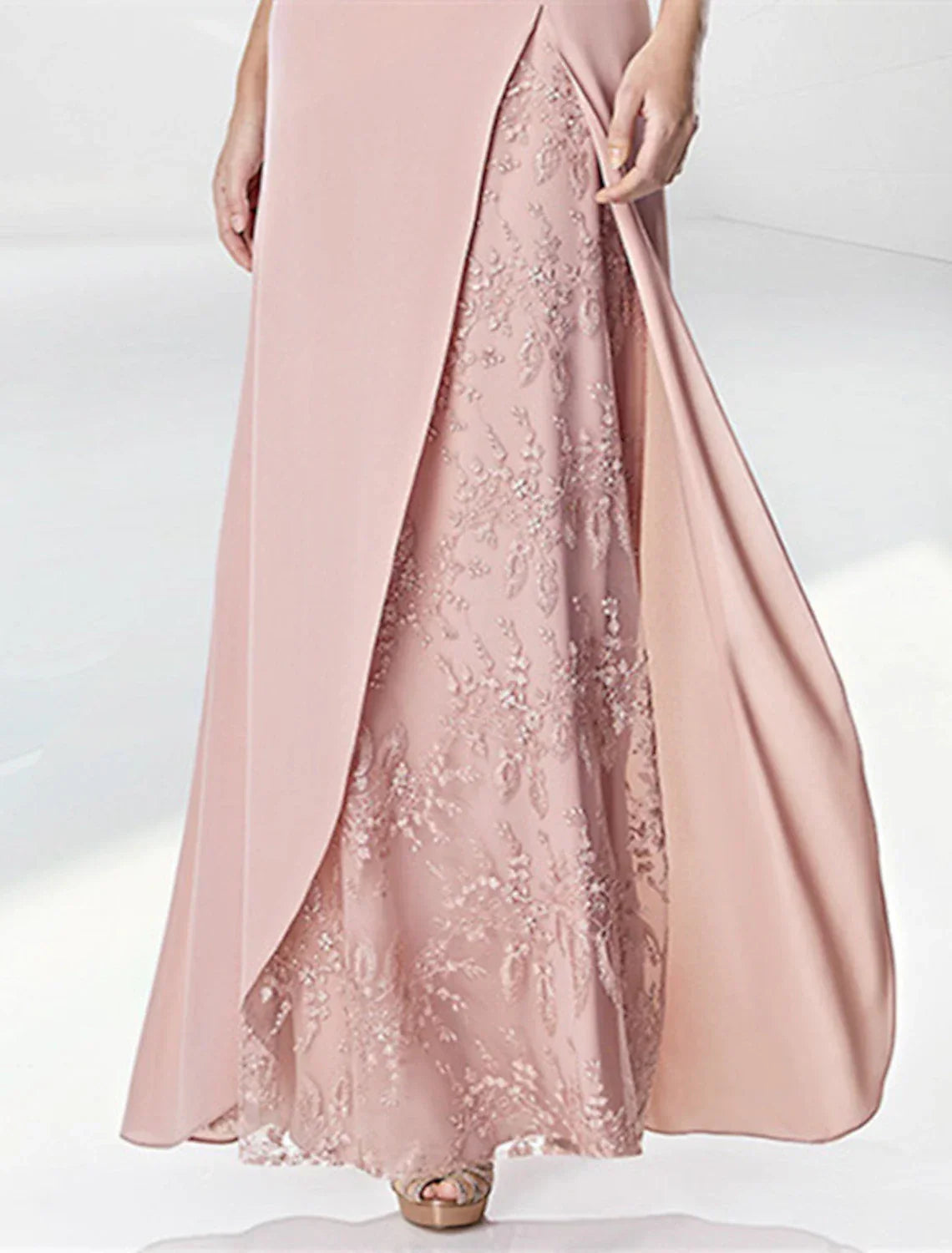 Evening Gown Elegant Dress Formal Floor Length 3/4 Length Sleeve V Neck Fall Wedding Guest with Embroidery