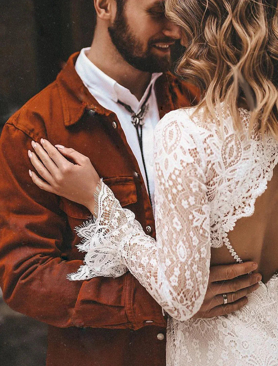 Beach Open Back Boho Wedding Dresses A-Line V Neck Long Sleeve Court Train Bridal Gowns With Solid Color