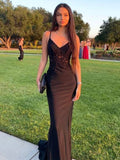 Sheath/Column Elastic Woven Applique V-neck Sleeveless Sweep/Brush Train Dresses