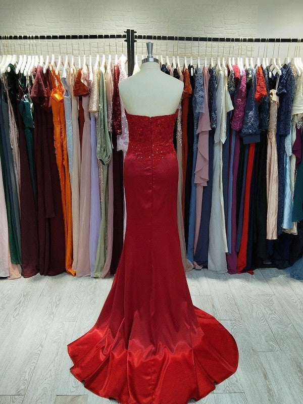 Sheath/Column Elastic Woven Sweetheart Sleeveless Court Train Dresses