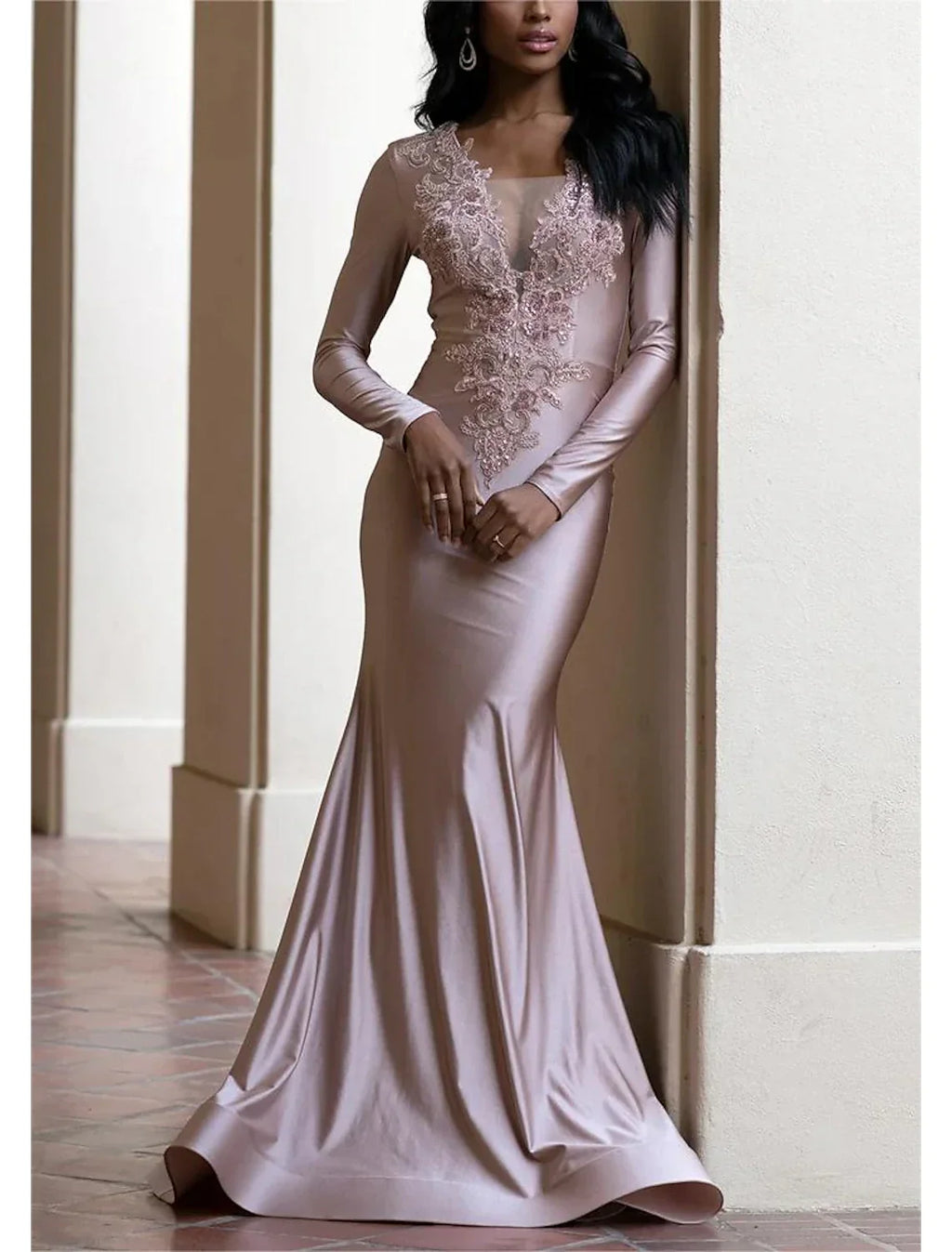 Jumpsuit / Pantsuit Mother of the Bride Dress Formal Wedding Guest Elegant V Neck Sweep / Brush Train Italy Long Sleeve with Solid Color