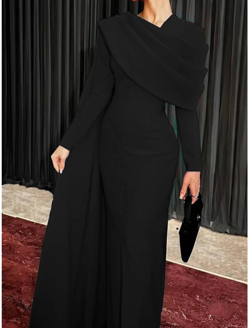 Black Sheath / Column Red Christmas Red Green Dress Evening Gown Elegant Cape Dress Formal Fall Sweep / Brush Train Long Sleeve Cowl Neck Fabric with Buttons Slit